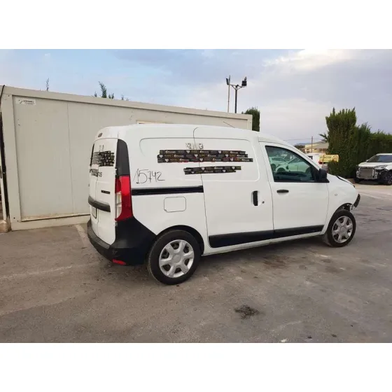 DACIA DOKKER '2018 ESSENTIAL BLANCO