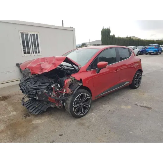 RENAULT CLIO IV '2019 BUSINESS ROJO