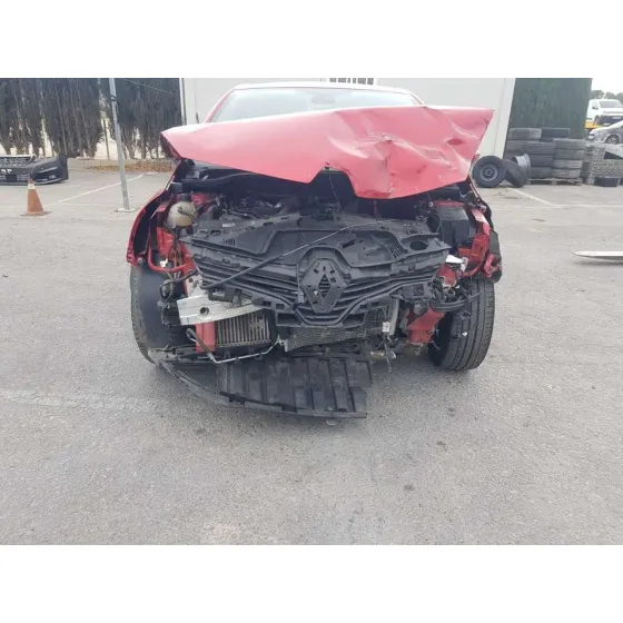 RENAULT CLIO IV '2019 BUSINESS ROJO