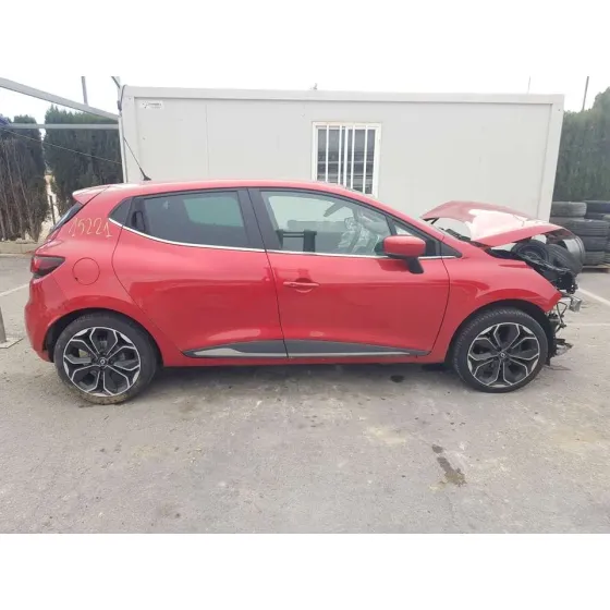 RENAULT CLIO IV '2019 BUSINESS ROJO