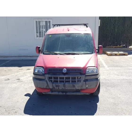 FIAT DOBLO CARGO (223) '2004 1.9 JTD SX FURG. PANORAMA ROJO