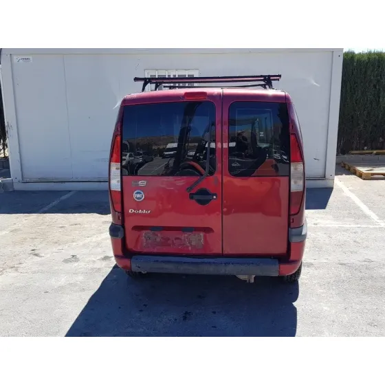 FIAT DOBLO CARGO (223) '2004 1.9 JTD SX FURG. PANORAMA ROJO
