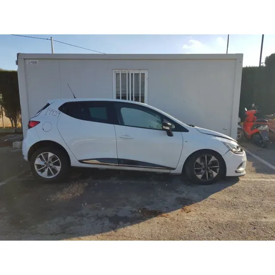 RENAULT CLIO IV '2017 AUTHENTIQUE BLANCO