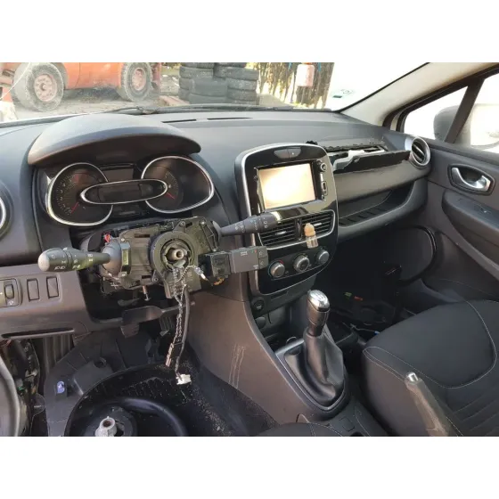 RENAULT CLIO IV '2017 AUTHENTIQUE BLANCO