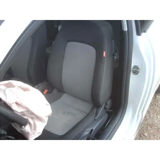 SEAT IBIZA SC (6J1) '2013 REFERENCE BLANCO