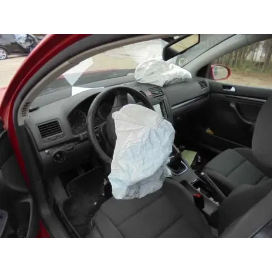 VOLKSWAGEN GOLF V BERLINA (1K1) '2008 GT SPORT ROJO