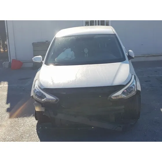 HYUNDAI I20 '2015 CLASSIC BLANCO