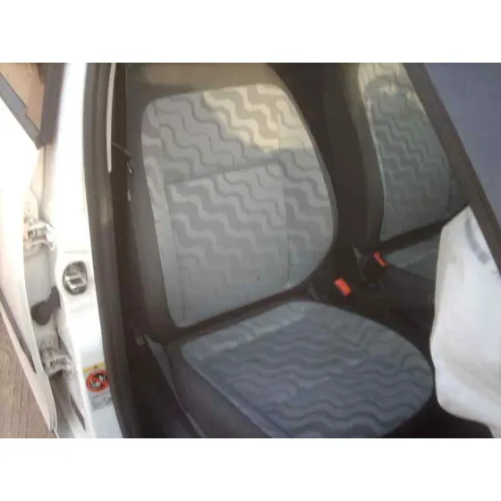 SKODA FABIA (5J2 ) '2010 URBAN BLANCO