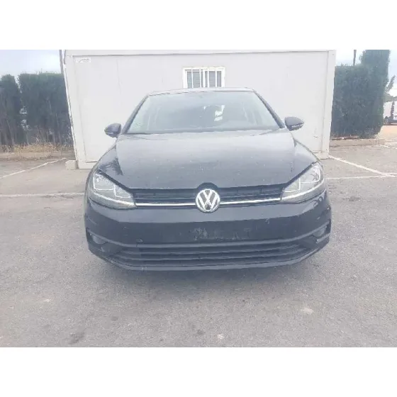 VOLKSWAGEN GOLF VII SPORTSVAN '2017 EDITION NEGRO