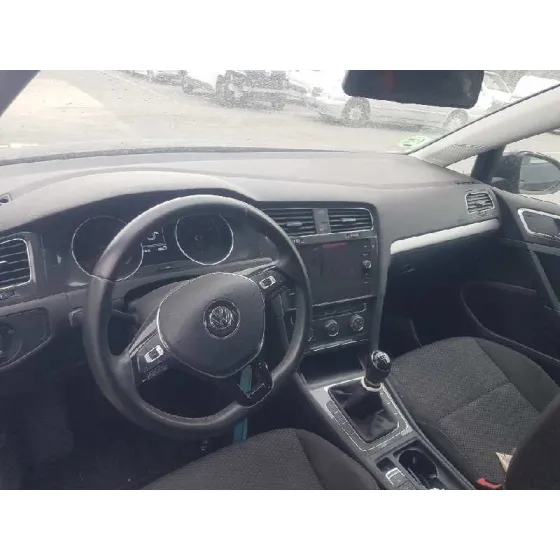 VOLKSWAGEN GOLF VII SPORTSVAN '2017 EDITION NEGRO