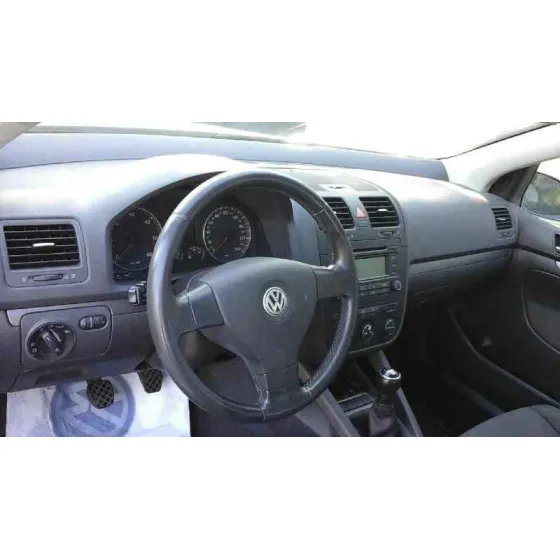 VOLKSWAGEN GOLF V BERLINA (1K1) '2004 TRENDLINE GRIS PLATA