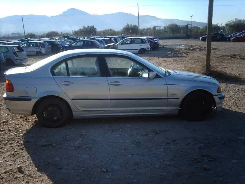 BMW SERIE 3 BERLINA (E46) BMW SERIE 3 BERLINA (E46) '2004 320I GRIS 1998