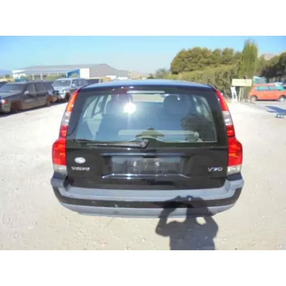 VOLVO V70 FAMILIAR '2008 2.4 KINETIC (103KW) (2004->) NEGRO