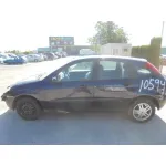 FORD FOCUS BERLINA (CAK) FORD FOCUS BERLINA (CAK) '2002 GHIA AZUL 2001