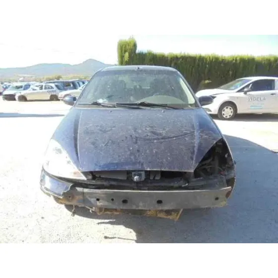 FORD FOCUS BERLINA (CAK) '2002 GHIA AZUL