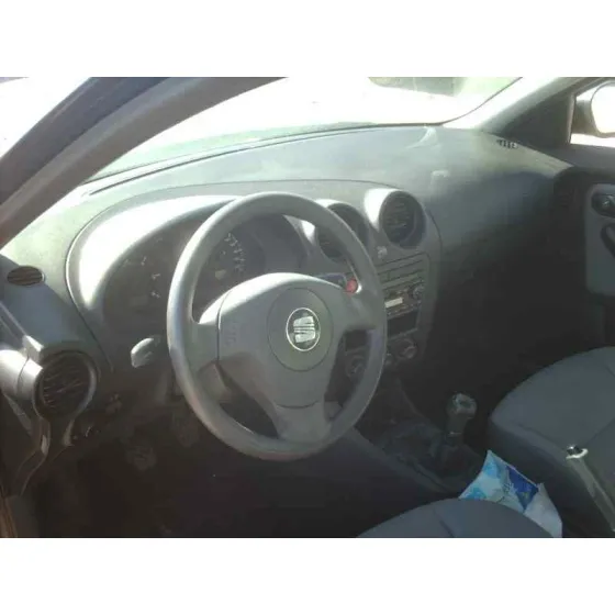 SEAT IBIZA (6L1) '2004 STELLA AZUL
