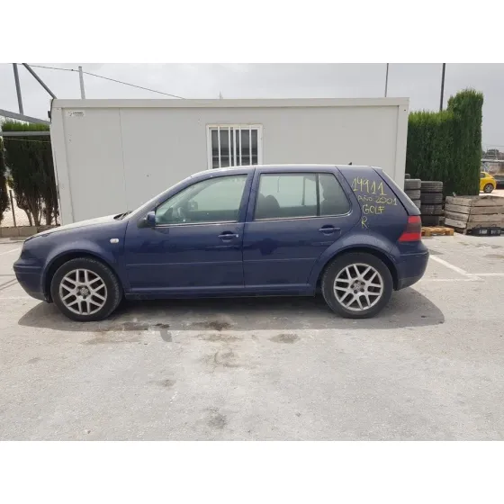 VOLKSWAGEN GOLF IV BERLINA (1J1) '2001 CONCEPTLINE AZUL