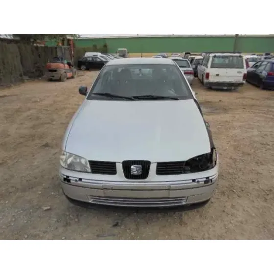 SEAT IBIZA (6K1) '2001 SELECT GRIS
