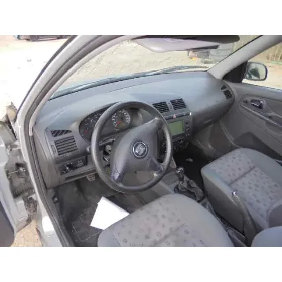 SEAT IBIZA (6K1) '2001 SELECT GRIS