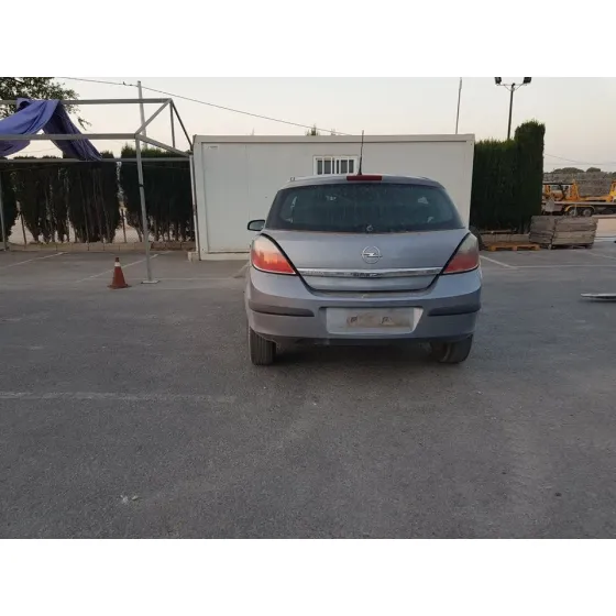 OPEL ASTRA H BERLINA '2004 ELEGANCE GRIS