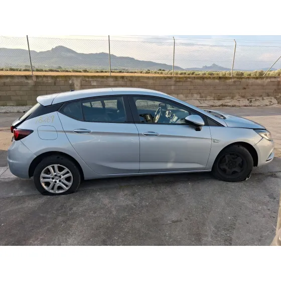 Opel ASTRA K (B16) 2015