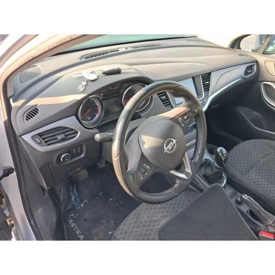 Opel ASTRA K (B16) 2015