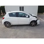 TOYOTA YARIS '2015 HSD ACTIVE BLANCO