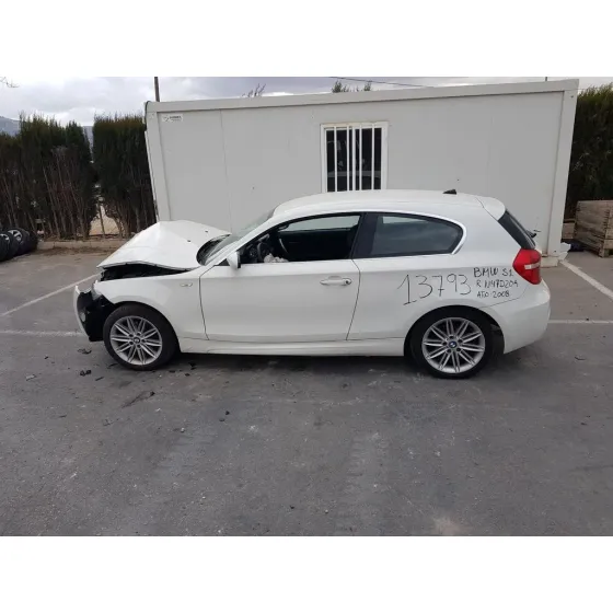 BMW SERIE 1 BERLINA (E81/E87) '2008 118D BLANCO