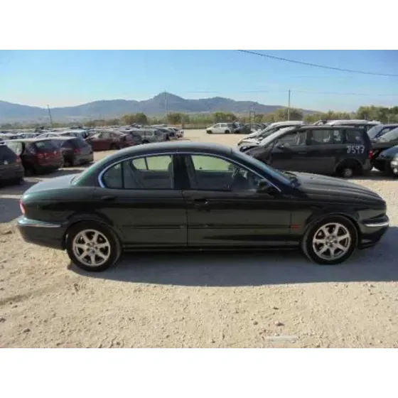 JAGUAR X-TYPE '2002 2.0 V6 EXECUTIVE VERDE