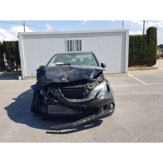 MERCEDES CLASE C (W204) BERLINA '2011 C 200 CDI BLUEEFFICIENCY (204.001) NEGRO