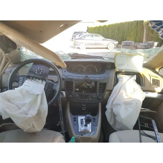SSANGYONG RODIUS '2012 XDI NEGRO