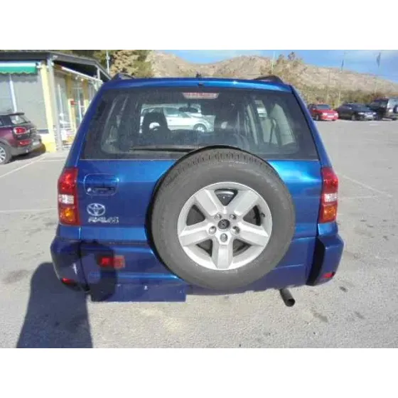 TOYOTA RAV 4 (A2) '2004 2.0 D-4D EXECUTIVE 4X4 (2003->) AZUL