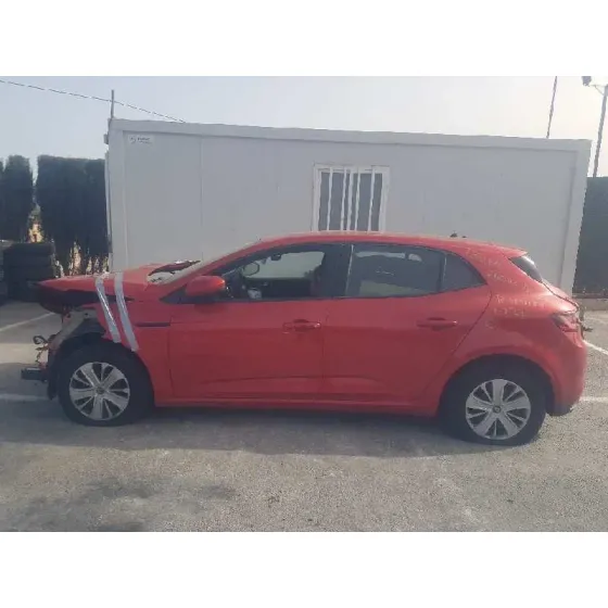 RENAULT MEGANE IV BERLINA 5P '2019 LIFE ROJO ELECTRICO
