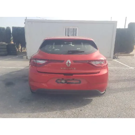 RENAULT MEGANE IV BERLINA 5P '2019 LIFE ROJO ELECTRICO
