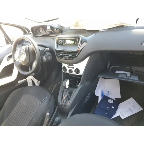 PEUGEOT 208 '2019 ACCESS BLANCO