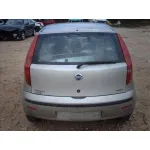 FIAT PUNTO BERLINA (188) FIAT PUNTO BERLINA (188) '2005 1.3 16V MULTIJET FEEL BEIG 2004
