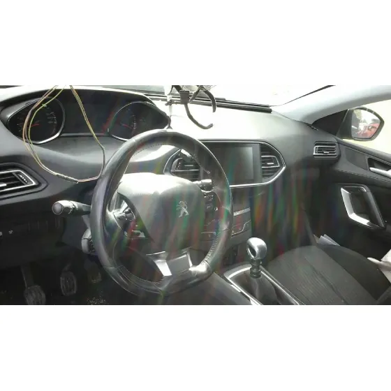 PEUGEOT 308 '2015 STYLE GRIS PLATA
