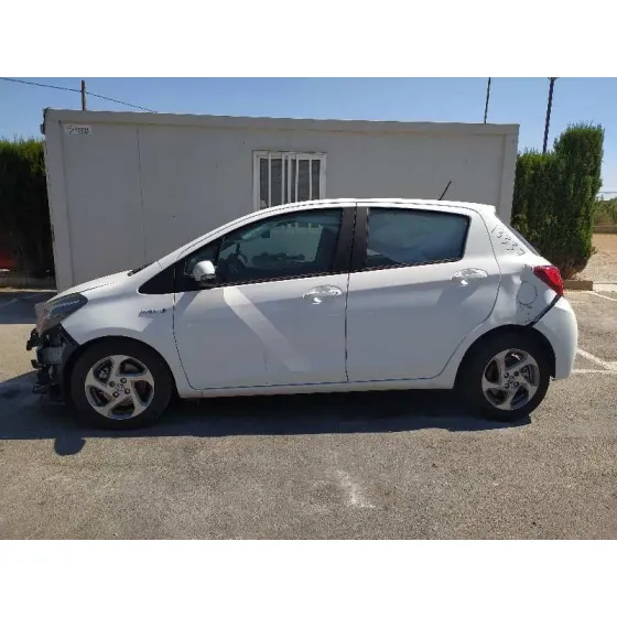 TOYOTA YARIS '2017 HSD CITY BLANCO