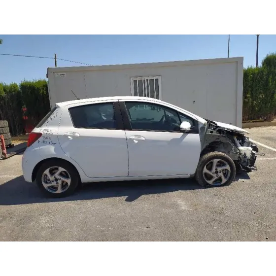 TOYOTA YARIS '2017 HSD CITY BLANCO