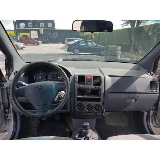 HYUNDAI GETZ (TB) '2003 1.1 BASICO GRIS