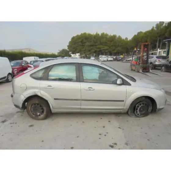 FORD FOCUS BERLINA (CAP) '2007 AMBIENTE (D) GRIS
