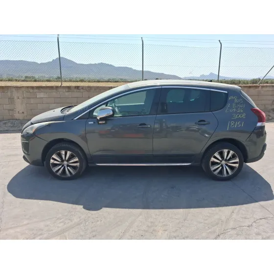 Peugeot 3008 I MONOSPACE (0U_) 2014