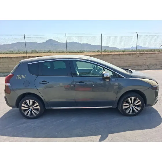 Peugeot 3008 I MONOSPACE (0U_) 2014