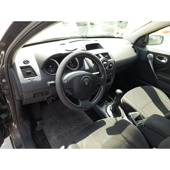 Renault MEGANE II (BM0/1_, CM0/1_) 2002