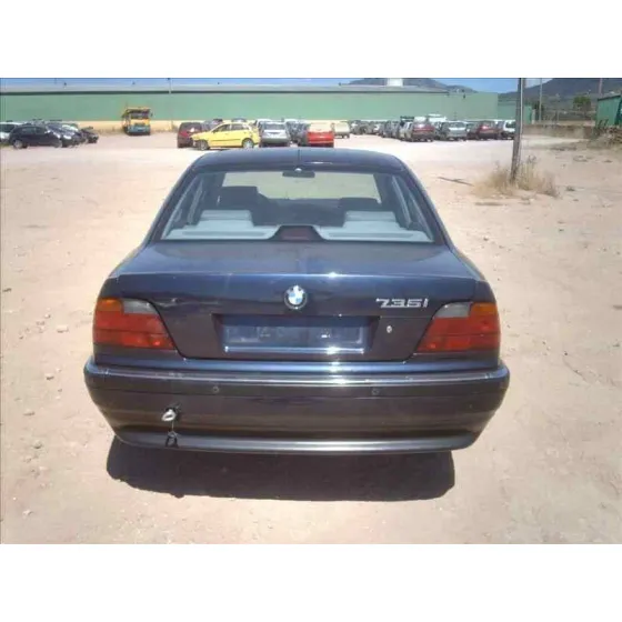 BMW SERIE 7 (E38) '1994 3.5 V8 32V CAT AZUL