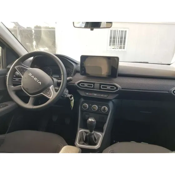 DACIA SANDERO '2023 1.0 TCE 90 NEGRO
