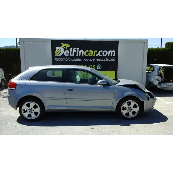 AUDI A3 (8P) '2006 1.9 TDI AMBITION GRIS PLATA