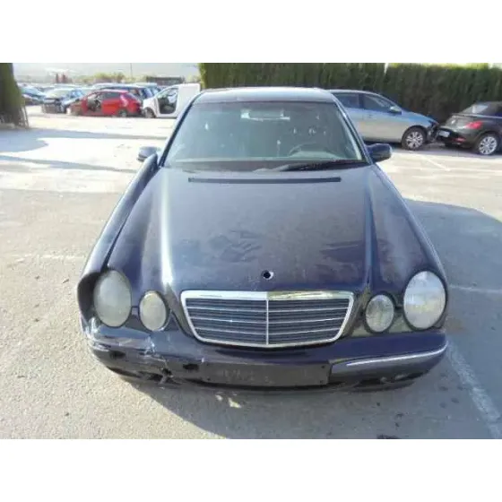 MERCEDES CLASE E (W210) BERLINA '2002 240 (210.062) AZUL