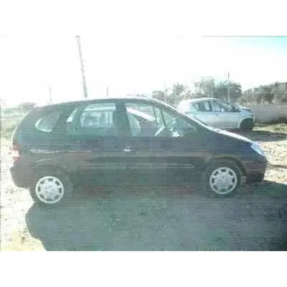 RENAULT SCENIC (JA..) '1999 1.6 16V AZUL