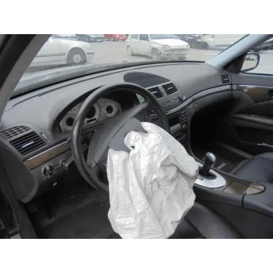 MERCEDES CLASE E (W211) BERLINA '2003 E 270 CDI (211.016) NEGRO
